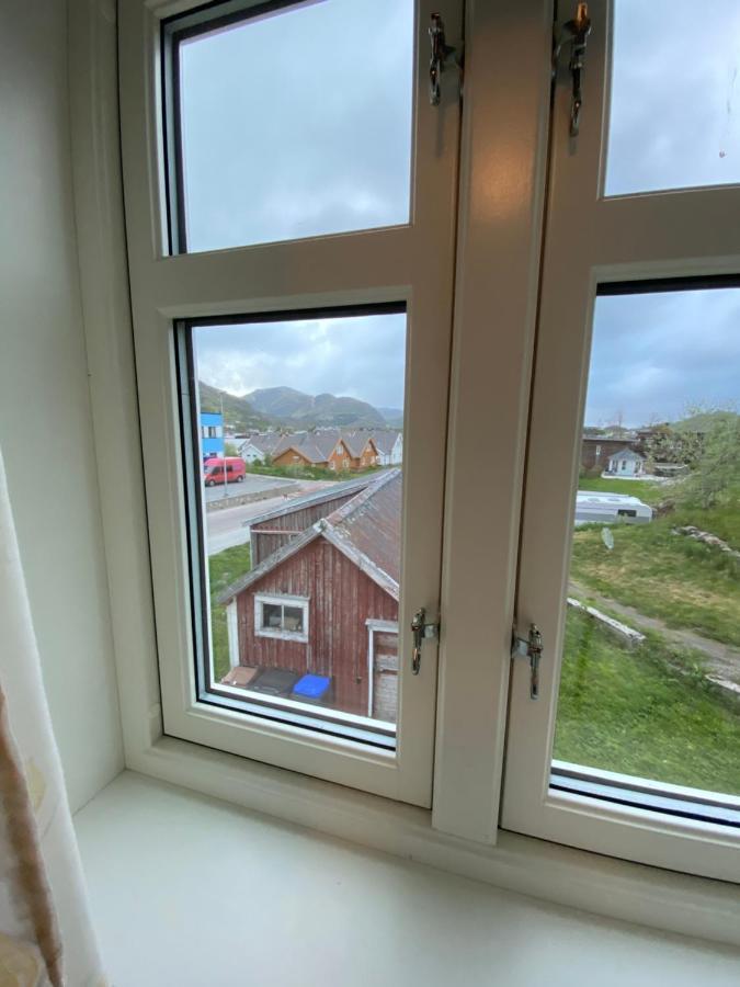 Nordlandshuset "Lottebakken", Ballstad In Lofoten Luaran gambar