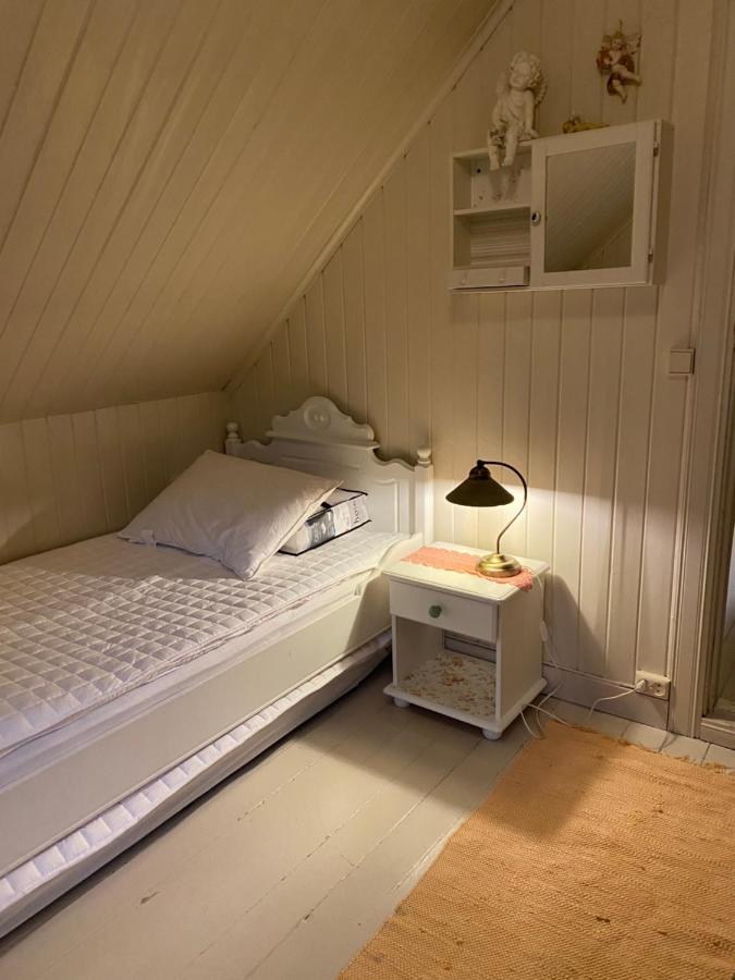Nordlandshuset "Lottebakken", Ballstad In Lofoten Luaran gambar