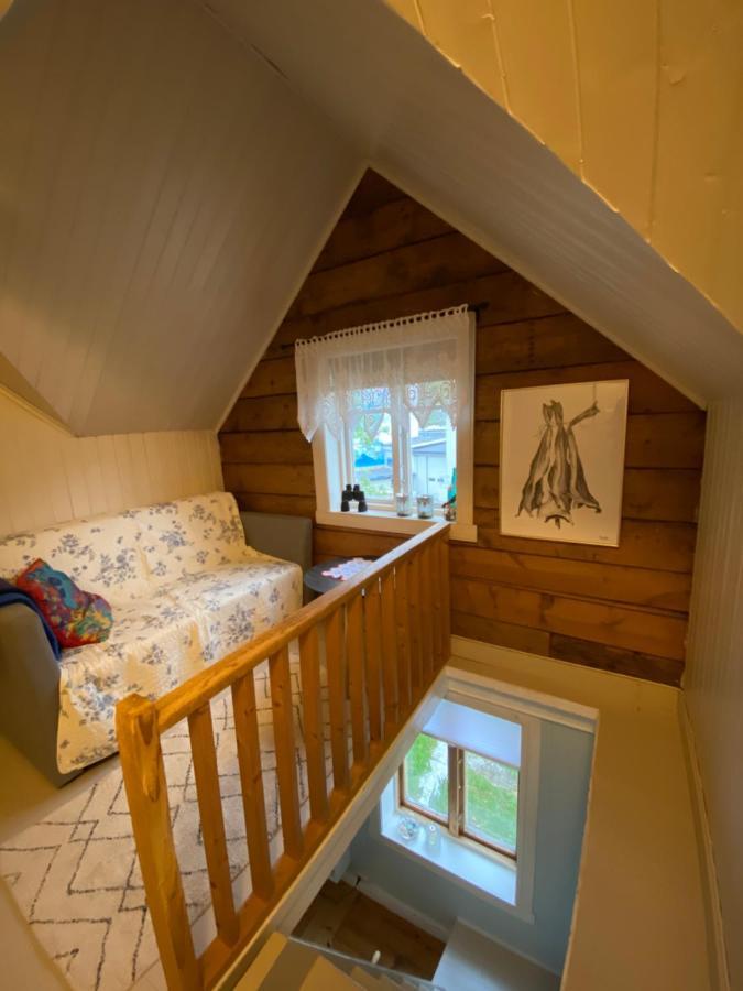Nordlandshuset "Lottebakken", Ballstad In Lofoten Luaran gambar