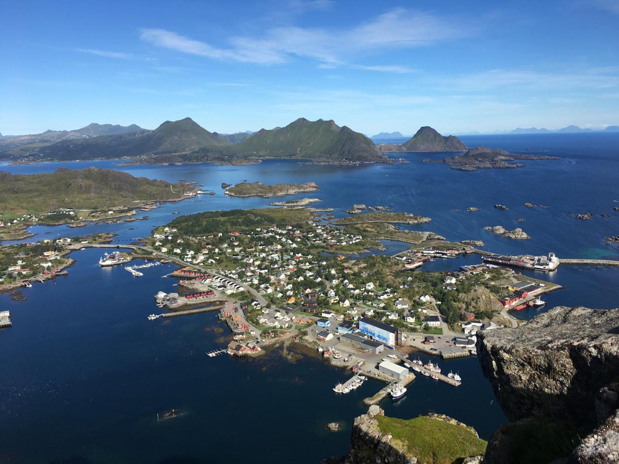 Nordlandshuset "Lottebakken", Ballstad In Lofoten Luaran gambar