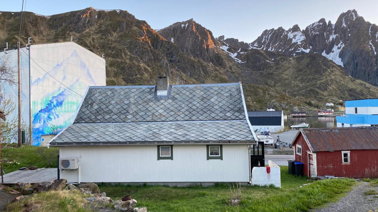 Nordlandshuset "Lottebakken", Ballstad In Lofoten Luaran gambar